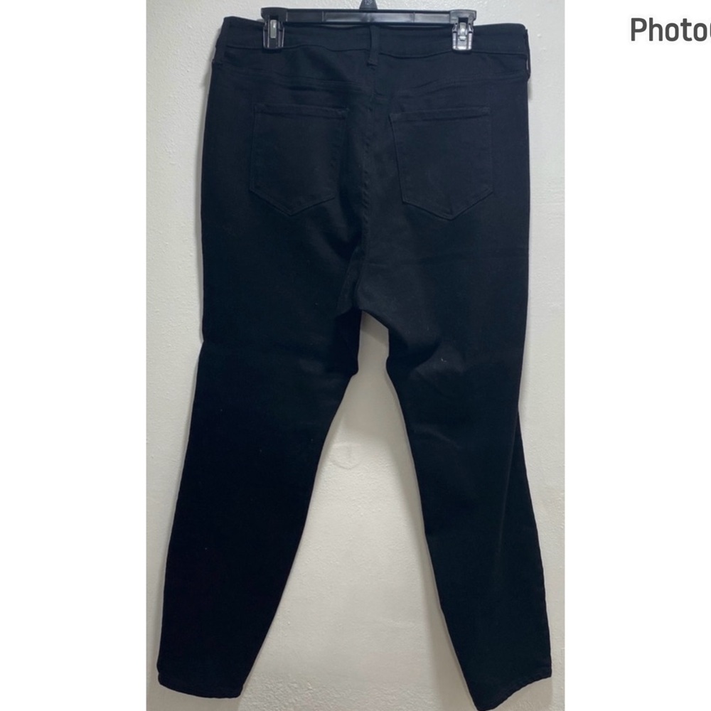 Jeans - Picture 4 of 4